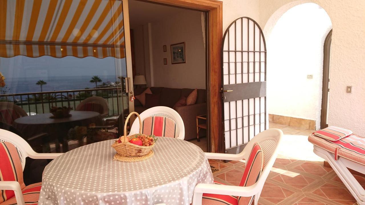 Apartment Mit Sonnenterrasse Und Panorama - Meerblick, 5 Min. Von Hafen + Strand Acantilado de los Gigantes Eksteriør bilde